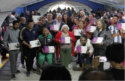 Enacom entregó tablets en Villa Lugano