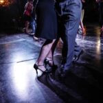 Otro viernes de milonga en el Cine Teatro El Plata