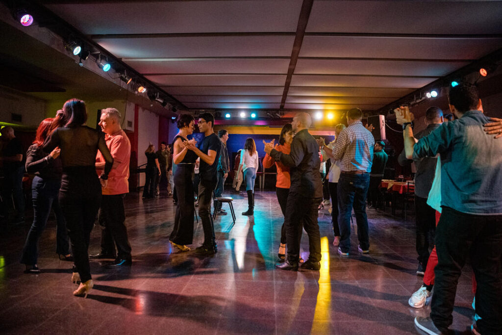 Comienza la quinta edición de La Semana de las Milongas en diferentes puntos porteños