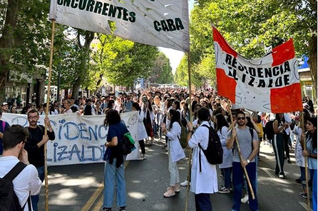 Trabajadores de la salud de CABA anunciaron un paro y una movilización en el centro porteño