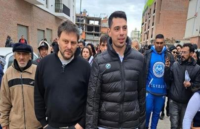 Recorrida de Leandro Santoro por la Villa 20