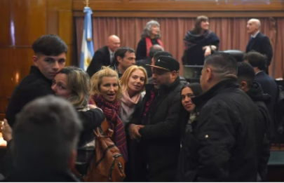 Condenaron a prisión perpetua a policías asesinos de Lucas González