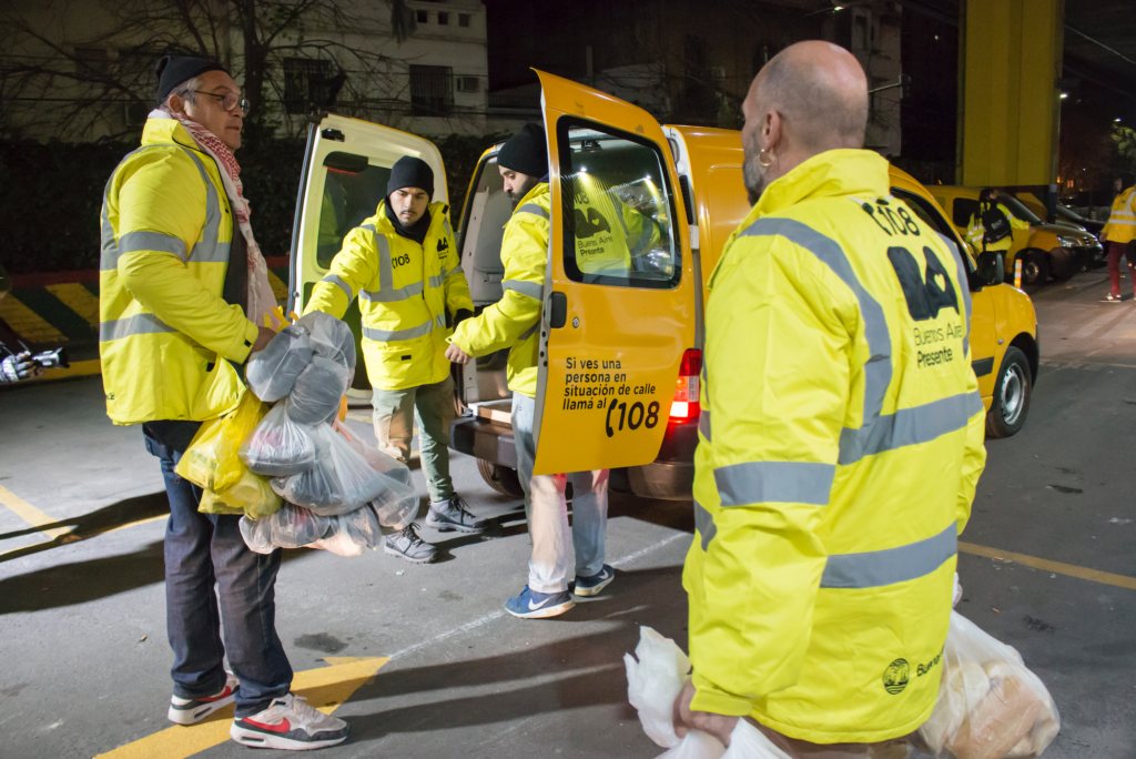 Ola Polar en Buenos Aires: el GCBA intensificó el Operativo Frío para personas en situación de calle