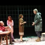 Balvanera: quieren distinguir a la obra sobre Malvinas “El visitante”, exhibida en el Teatro El Popular