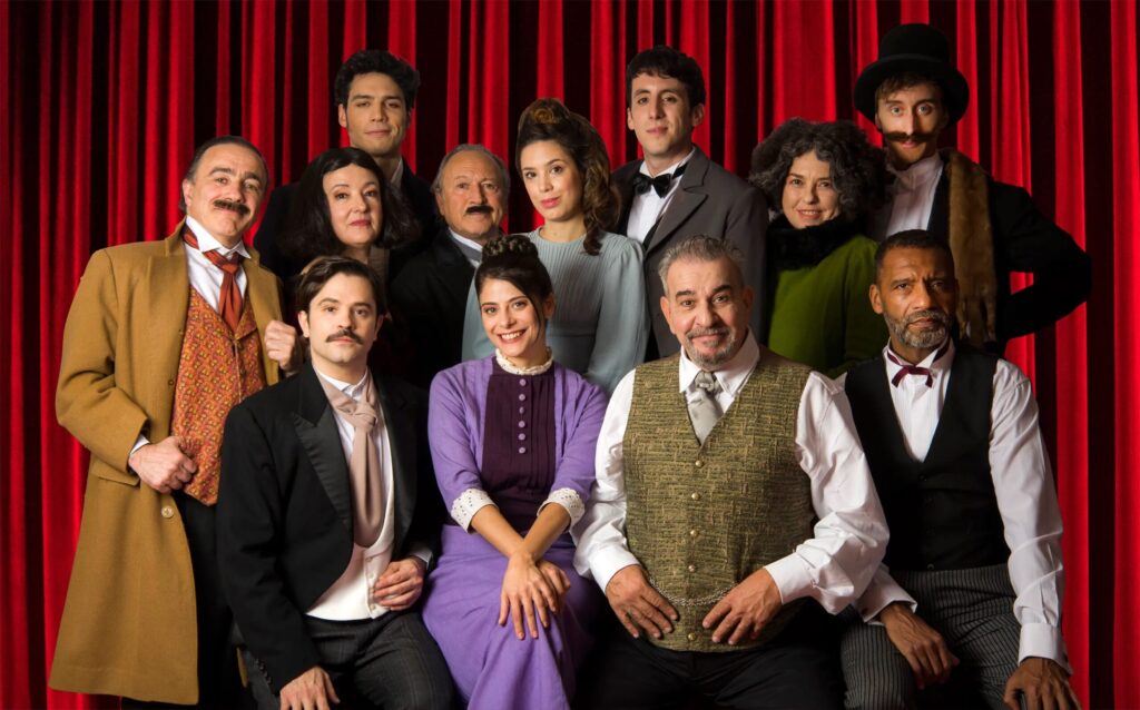 Reabre el Teatro Alvear con un festejo callejero y el estreno de Edmond