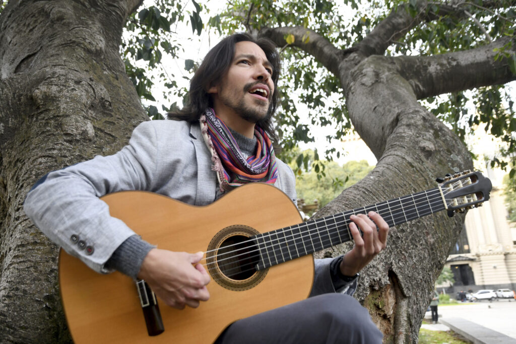 De Tucumán a Suiza y de Suiza a Flores: homenaje a Juan Falú en Bargoglio