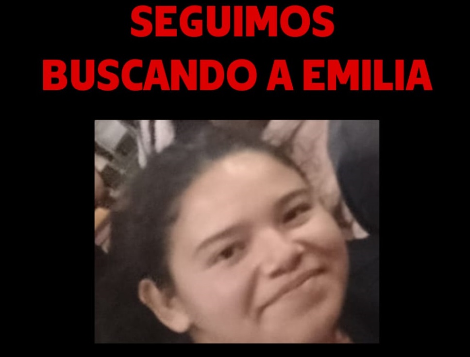 Concentración en Entre Ríos y Caseros para exigir la aparición con vida de la estudiante Emilia