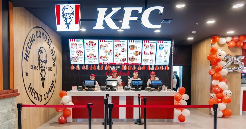 Abrió KFC en el Devoto Shopping, comida rápida especializada en pollo frito