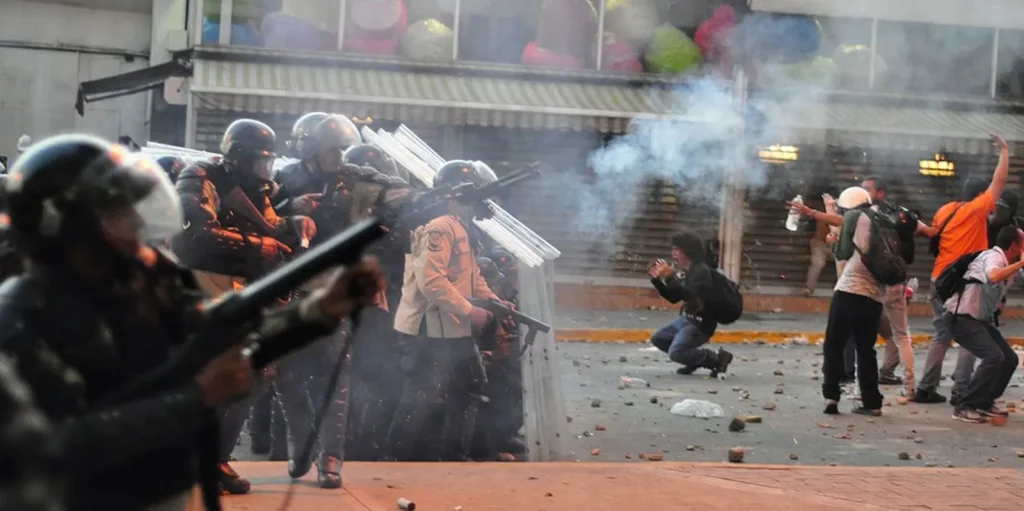 Violencia social, otra epidemia sin tratamiento específico aún