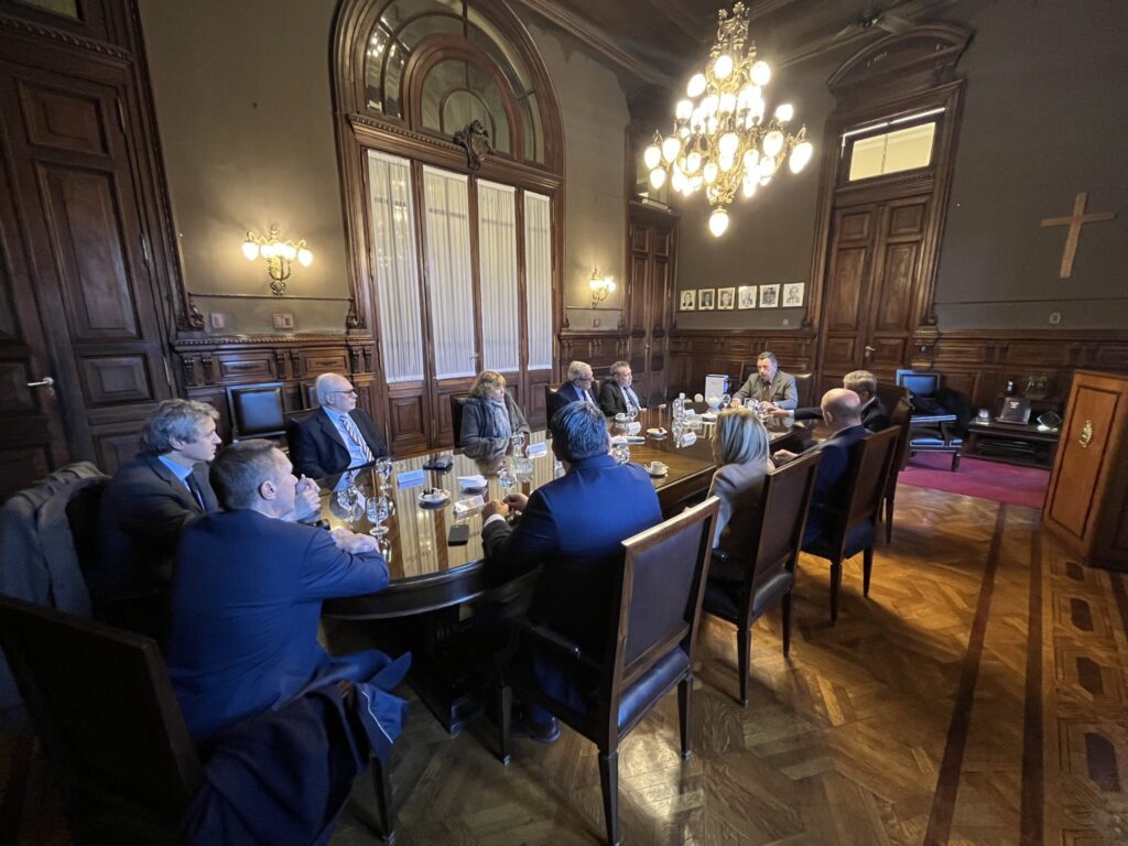 Elecciones en CABA: habrá una boleta de papel para cargos nacionales y otra para locales, pero irán en un solo sobre y en la misma urna