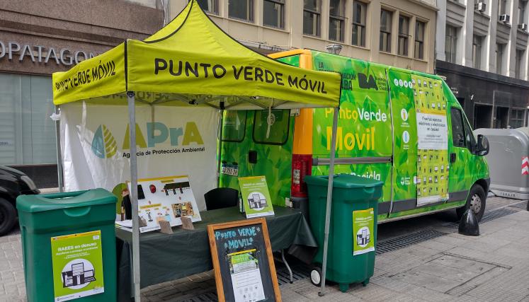 La Ciudad de Buenos Aires recibe residuos especiales para las fundaciones Garrahan y Zambrano