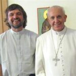 Misa en desagravio a la figura del Papa Francisco