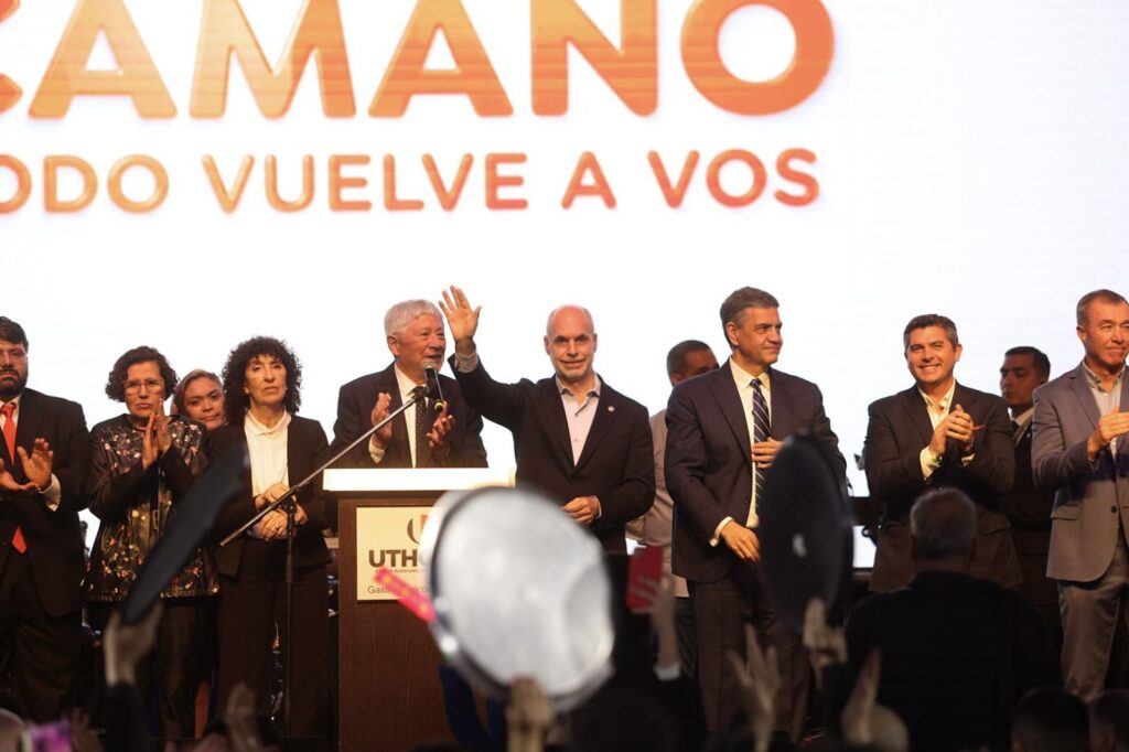 Larreta en campaña “Me comprometo a recuperar la dignidad del trabajo”