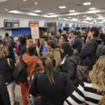 Más de 10.000 pasajeros varados en Aeroparque por una medida de fuerza gremial
