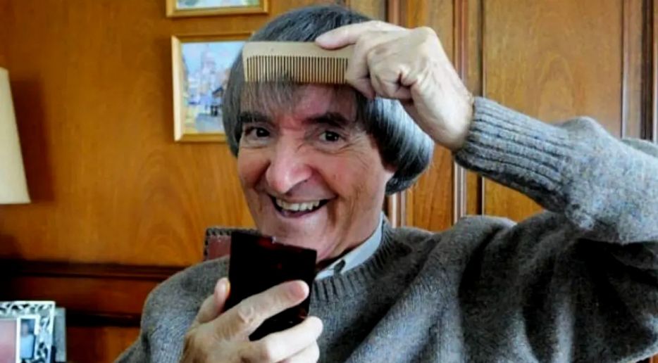 La Comuna 15 rinde homenaje a Carlitos Balá