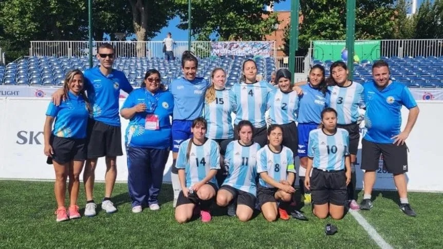 Legislatura porteña: piden homenajear a Las Murciélagas por haber ganado el primer Mundial femenino de fútbol para ciegas