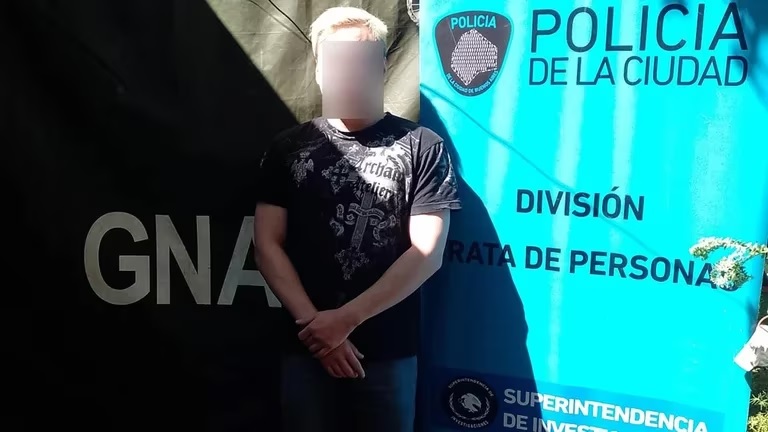 Caso Corazza: la Policía de la Ciudad detuvo a un joven acusado de organizar fiestas sexuales con menores