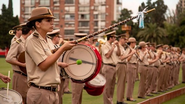 La Banda Sinfónica de la Gendarmería Nacional tocará canciones de películas gratis en la UTN – Almagro