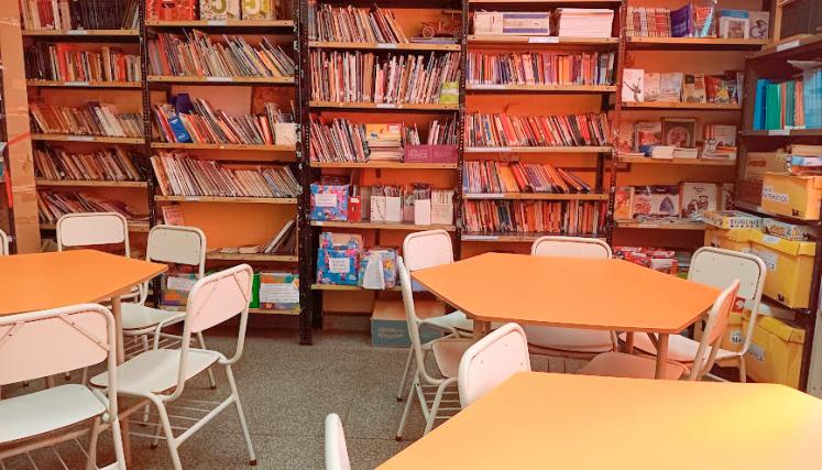 Parque Avellaneda: alumnos de una escuela quieren llamar a su biblioteca Paula Pareto, Estela De Carlotto o María Elena Walsh