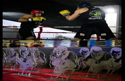 Festival de Boxeo y entrega de distinciones en Bajo Flores
