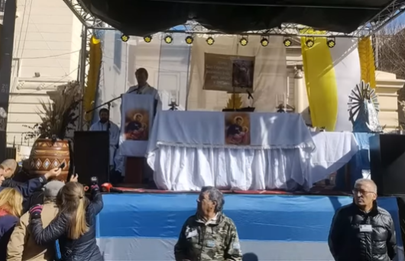 El arzobispo porteño presidió la misa en el santuario de Liniers