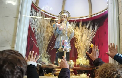 Una multitud llega hasta el santuario de San Cayetano
