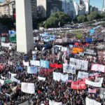 Manifestaciones de repudio por el asesinato de Facundo Molares