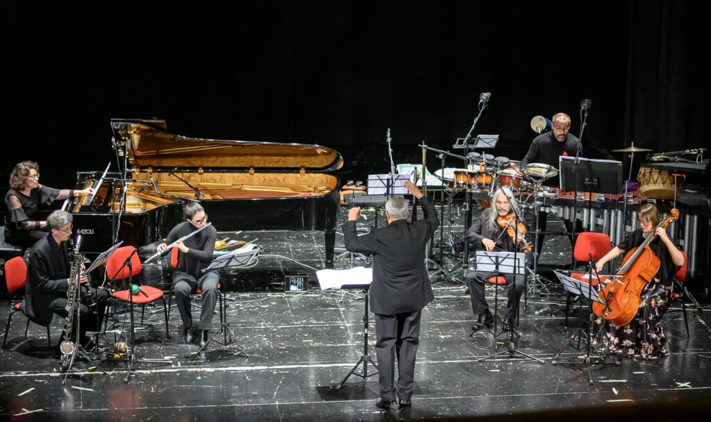 El Divertimento Ensemble dará tres conciertos en el Centro de Experimentación del Teatro Colón