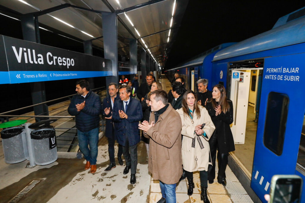 Tren San Martín: Nación abrió la estación elevada Villa Crespo e inauguró el centro de monitoreo en La Paternal