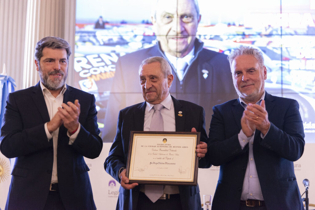 Turismo Carretera: distinguieron a Hugo Mazzacane en la Legislatura porteña