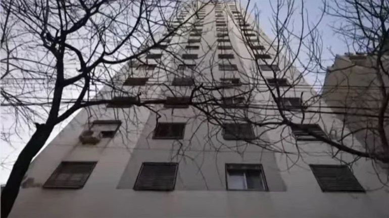 Colegiales: sin ascensores en un edificio de 22 pisos