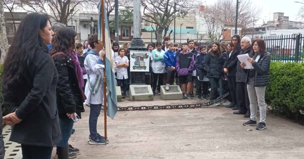 Acto en Parque Chas para recordar el 211º aniversario de la Gesta Popular del Éxodo Jujeño