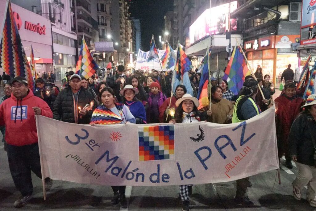 El Malón de la Paz cumplió un mes de permanencia en el centro porteño