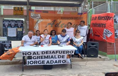 Piden por el no desafuero de los docentes de Soldati sumariados