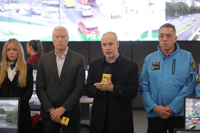 Presentaron a Gustavo Coria, nuevo ministro de Seguridad y responsable de la Policía de la Ciudad: “Vamos a incrementar el patrullaje”