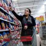 Una familia tipo en CABA  necesitó en agosto $ 158.669 para no caer en la indigencia