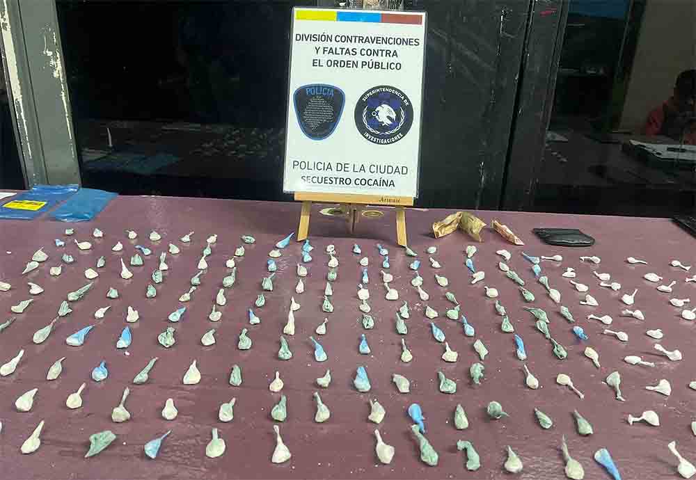 Once: cinco detenidos con 155 dosis de cocaína en allanamiento sobre Pueyrredón al 200