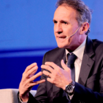 “Tus ideas, que son un peligro, se deben aplicar en algún otro planeta”