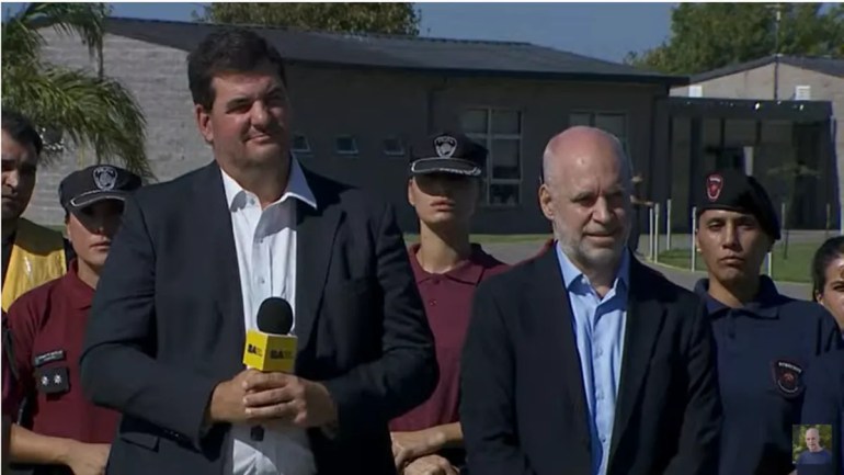 Burzaco dejo su cargo por pedido del Jefe de Gobierno porteño