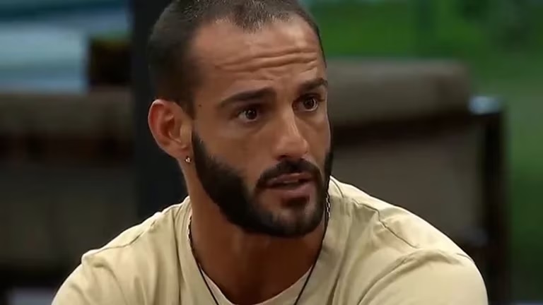 Balvanera: Maxi Guidici, exparticipante de Gran Hermano, fue internado de urgencia con consigna policial
