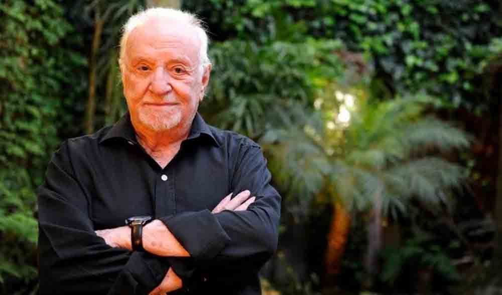 Pesar por el fallecimiento de personalidades destacadas