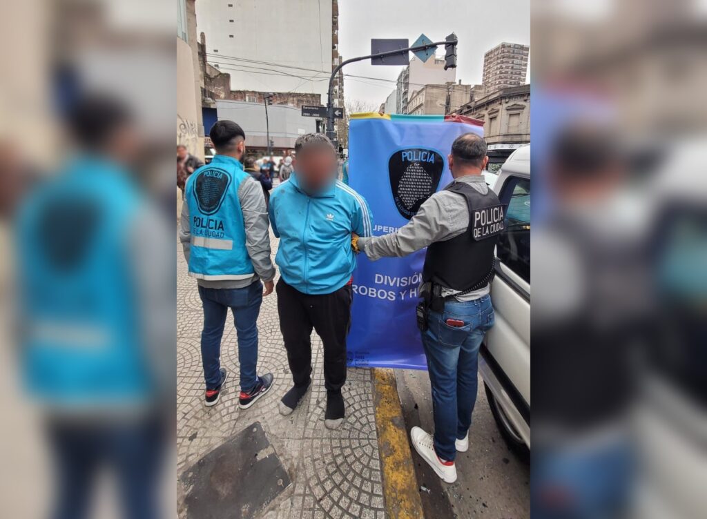 Once: comerciantes redujeron a un ladrón con antecedentes tras robar un celular