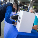 Vélez convoca formalmente a elecciones