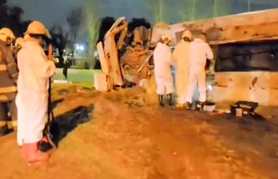Volcó un camión que transportaba aceite vegetal