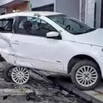 Caballito: dos choques involucraron a siete autos, incluido un patrullero y un vehículo antiguo