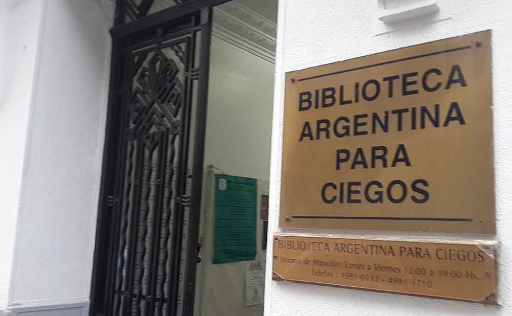 Almagro: declararon de Interés Social al taller “Cuando el museo suena” de la Biblioteca Argentina para Ciegos