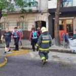 Boedo: se incendió un departamento en Cochabamba al 3700, dos personas asistidas