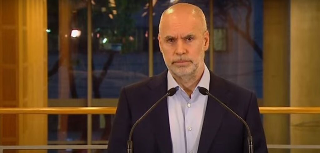Rodríguez Larreta pidió perdón al votante de JxC, criticó a Macri y Bullrich y dijo que Milei y Massa son “dos opciones malas”