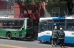 Choque entre dos colectivos en Barracas