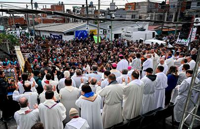 Jornada de oración por la Patria”, dos días antes del balotaje